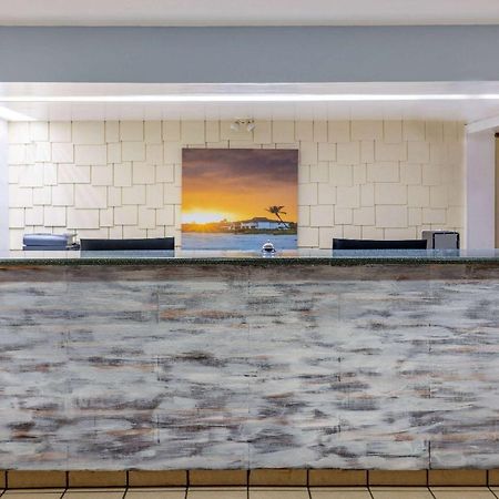 Hotel Carolina A Days Inn By Wyndham Hilton Head Island Buitenkant foto