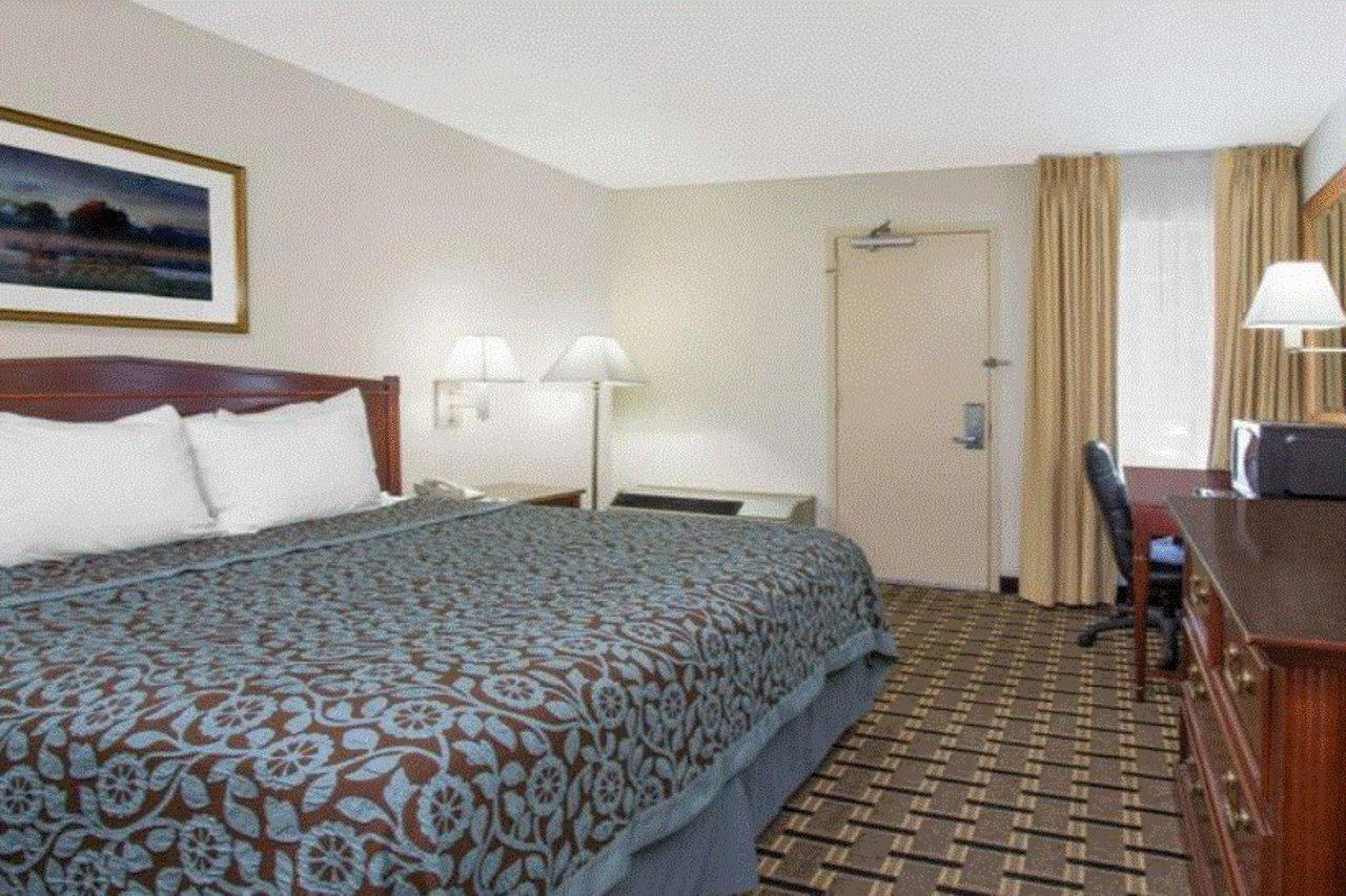 Hotel Carolina A Days Inn By Wyndham Hilton Head Island Buitenkant foto
