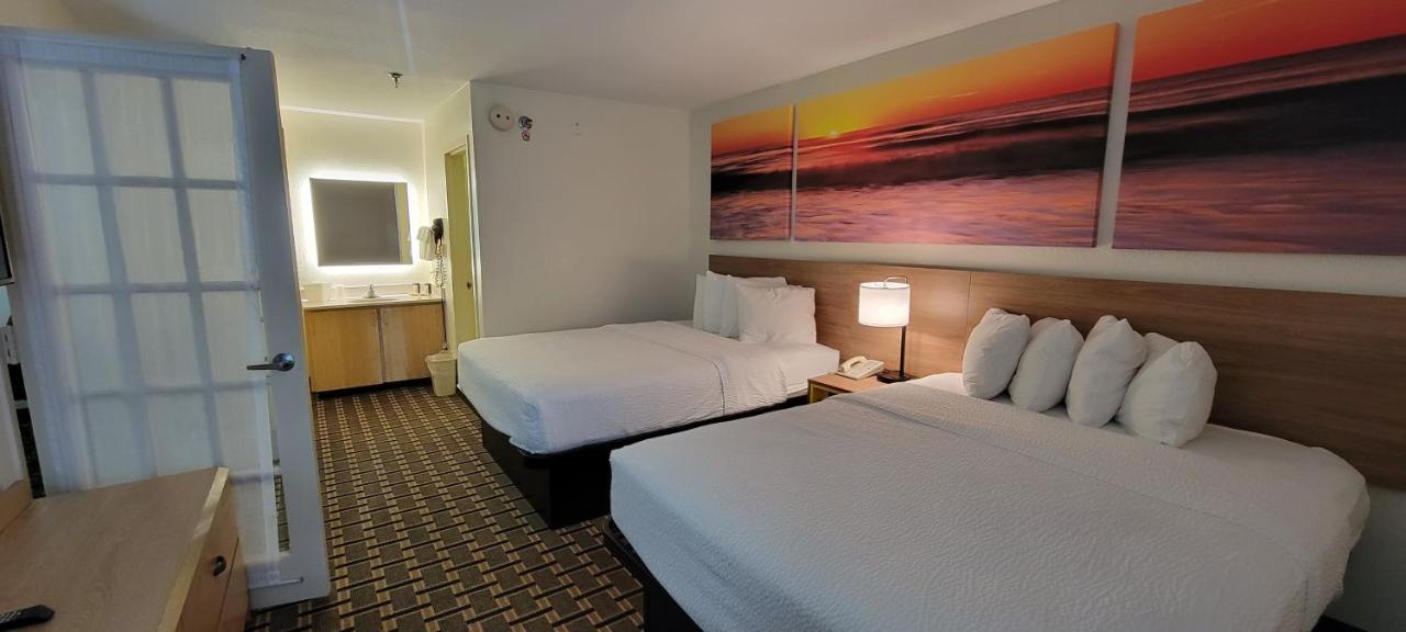 Hotel Carolina A Days Inn By Wyndham Hilton Head Island Buitenkant foto