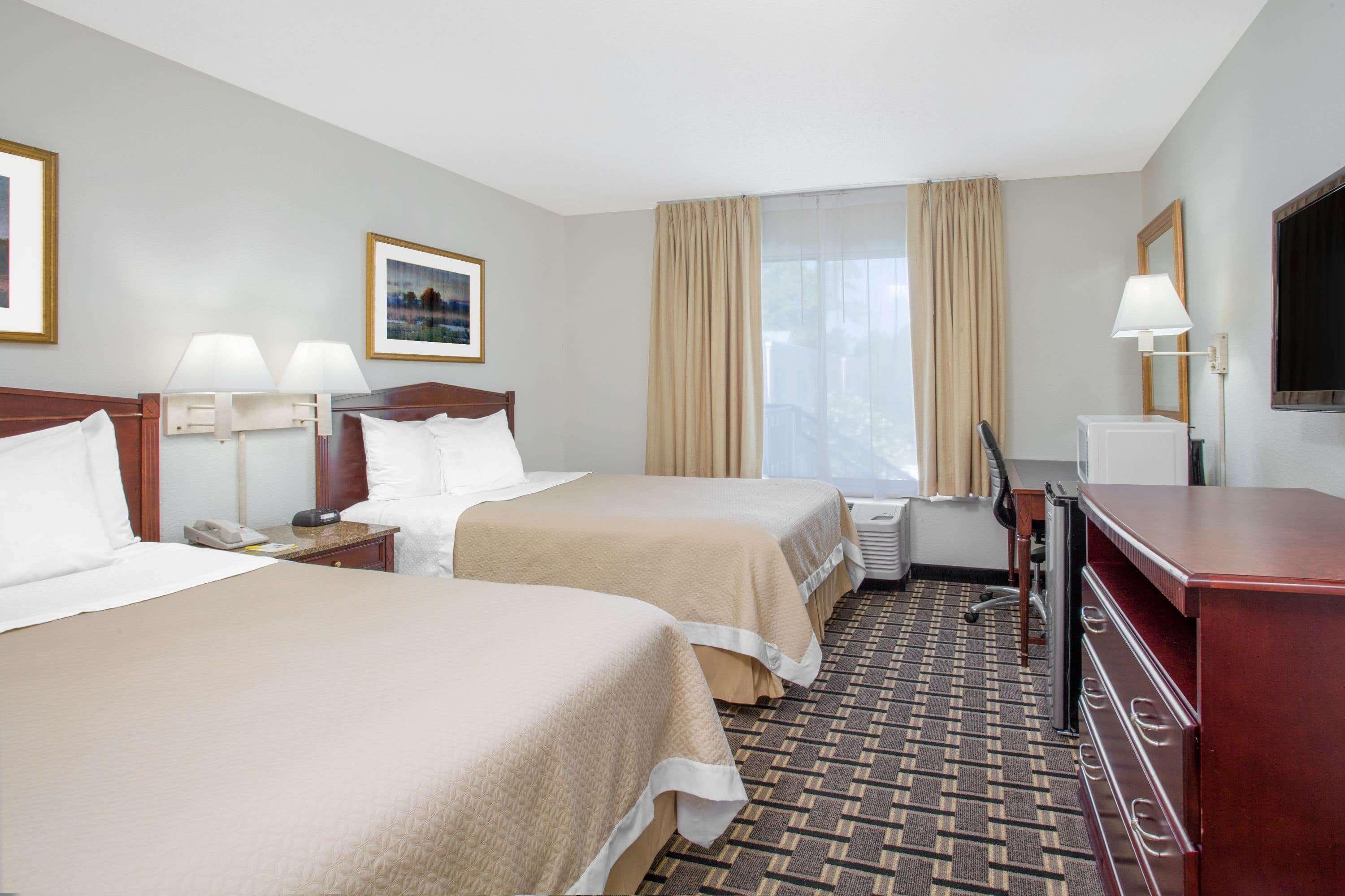 Hotel Carolina A Days Inn By Wyndham Hilton Head Island Buitenkant foto