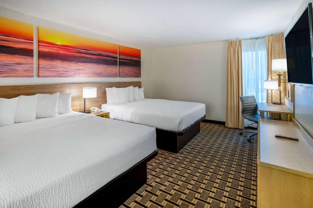 Hotel Carolina A Days Inn By Wyndham Hilton Head Island Buitenkant foto